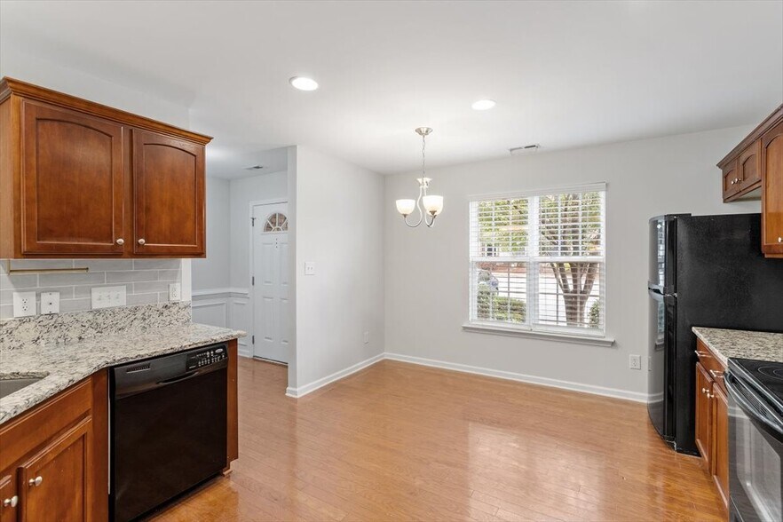 Building Photo - 3314 Ivey Wood Ln