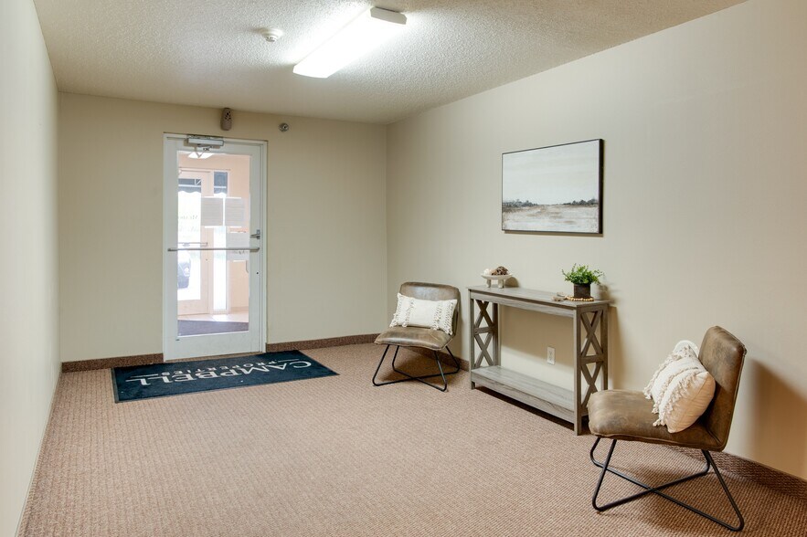 Building Photo - Meadows Edge Apartments