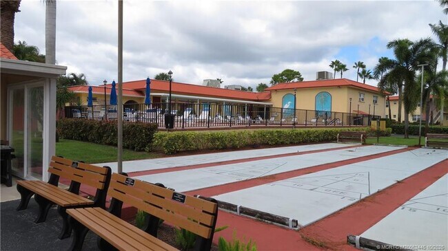 Building Photo - 1911 SW Palm City Rd