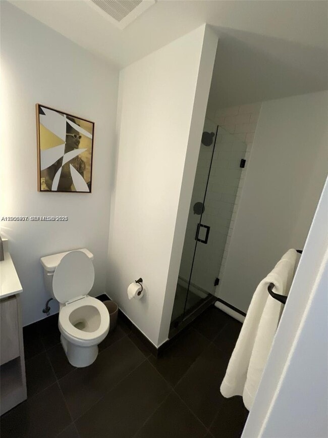 Building Photo - 398 NE 5th St