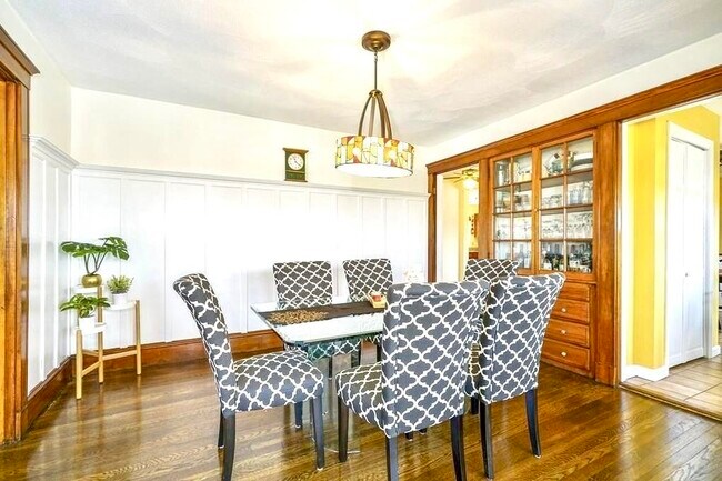 Building Photo - 86 Palfrey Rd