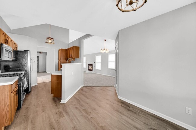 Building Photo - 2848 W 64th Ct