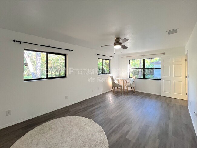 Building Photo - 10951 Ruden Rd