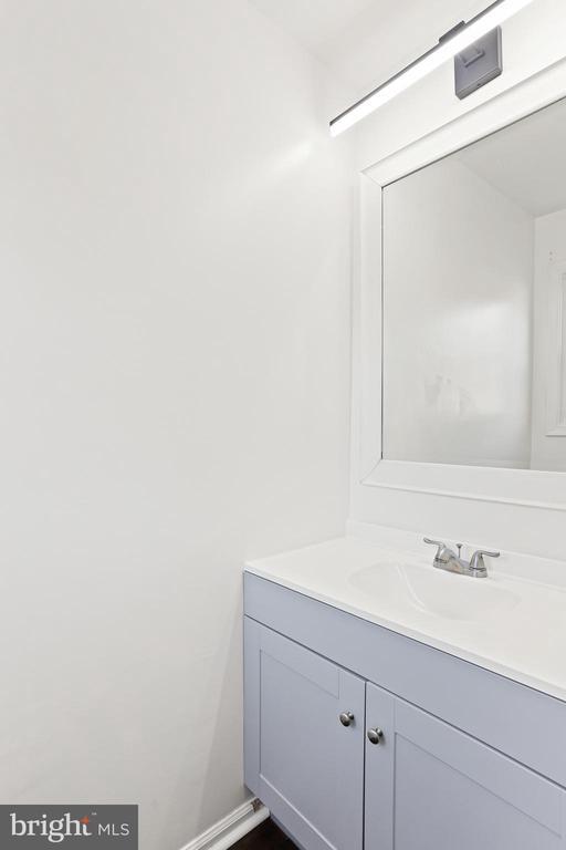 Building Photo - 1543 Marlborough Ct