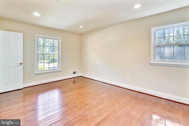 Building Photo - 11834 Goya Dr