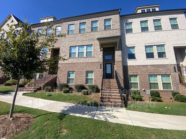Primary Photo - 233 Commons Ave