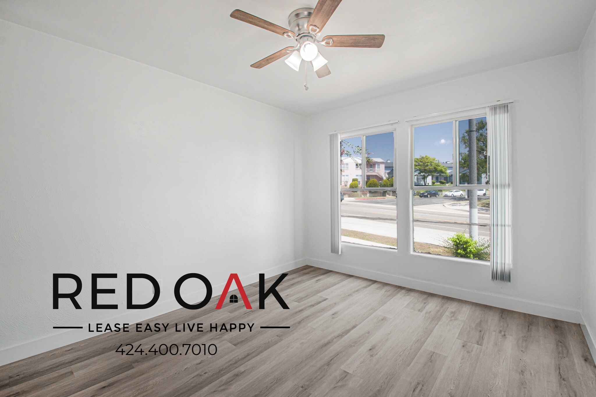 Building Photo - 8303 S Crenshaw Blvd