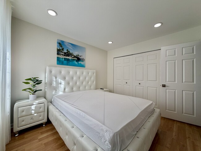 Building Photo - 2350 County Farm Ln