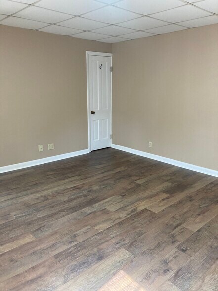 2nd floor master bedroom - 314 11th St