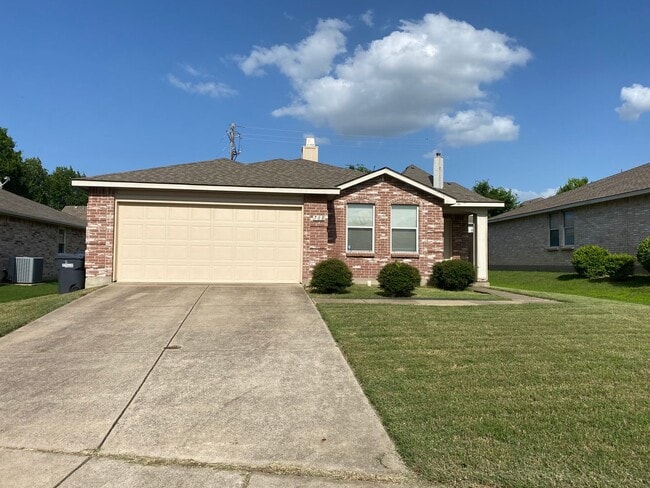Primary Photo - Charming 3-Bedroom Home in Prime McKinney ...