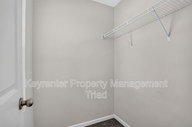 Building Photo - 1168 Brooksridge Way