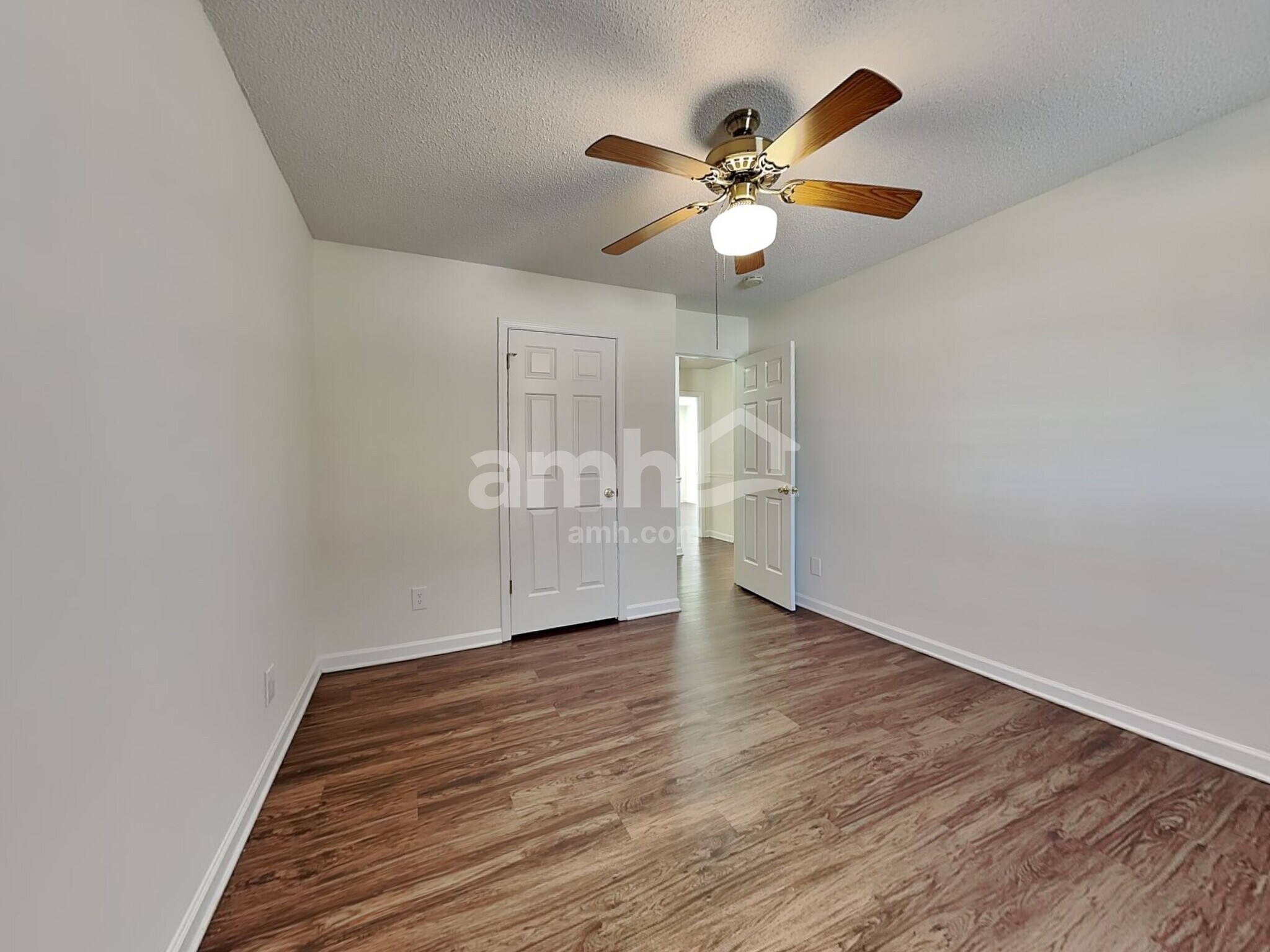 Building Photo - 1738 Ammons Dr