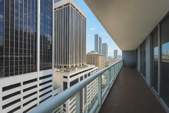 Building Photo - 50 Biscayne Blvd