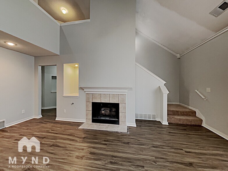 Building Photo - 4811 Migaldi Dr