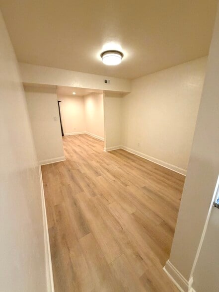 View of dining room from the kitchen. - 1005 Willow Green Dr