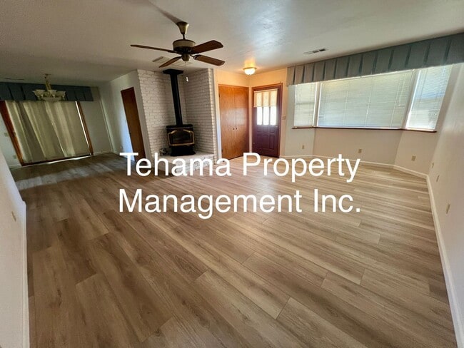 Building Photo - 3 bedroom 2 bath Home in the Forward Addit...