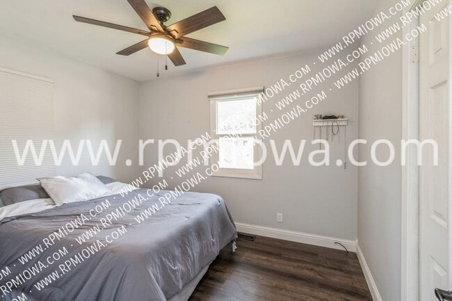 Building Photo - 2935 Indianapolis Ave