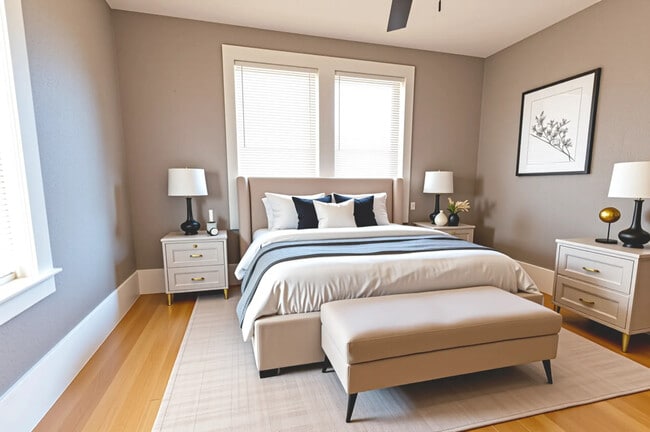 Building Photo - 204 Alsace St