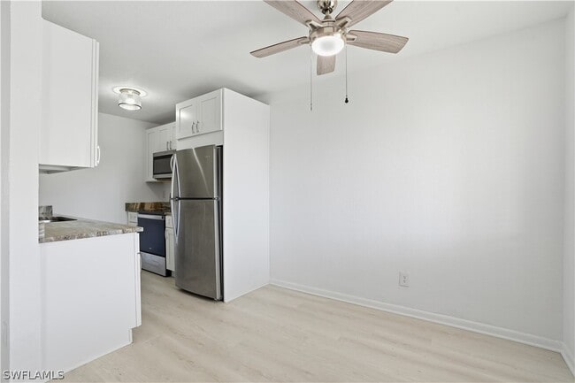 Building Photo - 4607 Bayshore Dr