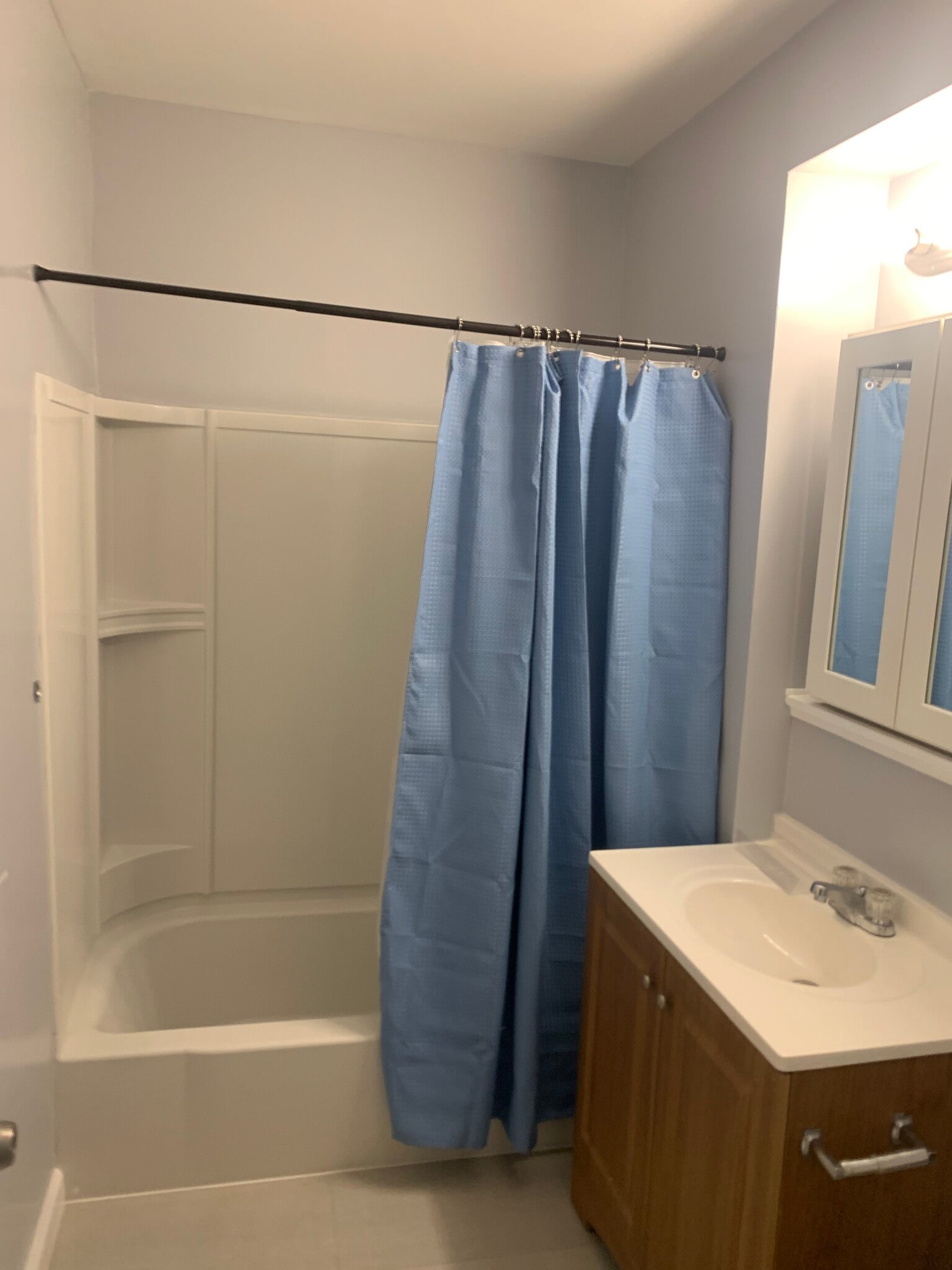 Building Photo - 174 Orland St