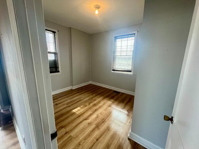 Building Photo - 1140 Sunset Hill Rd