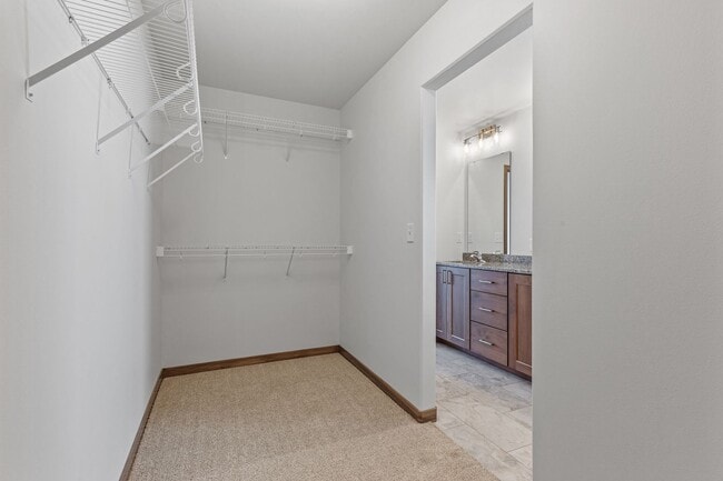 Building Photo - 4-bedroom, 3-bathroom West Fargo Single-Family Home w/ 2 Stall Garage