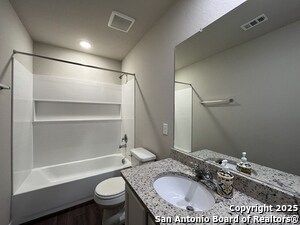 Building Photo - 15015 Homing Mdw