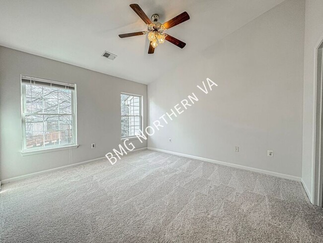 Building Photo - 4647 Flatlick Branch Dr