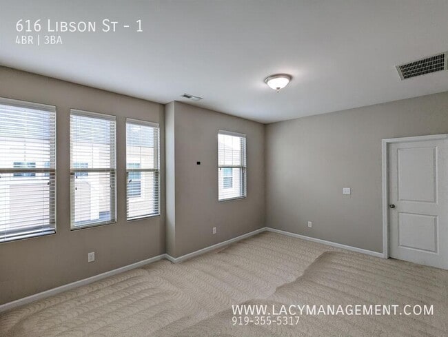 Building Photo - 616 Libson St