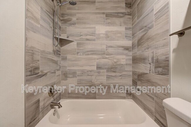 Building Photo - 2321 Cedar Brook Dr