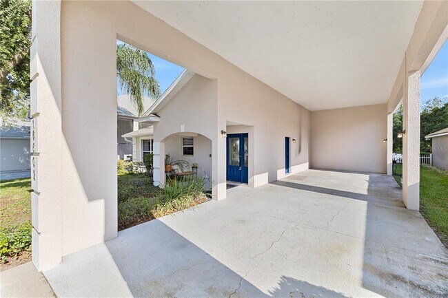 Building Photo - 16602 Citrus Pkwy