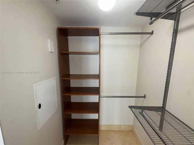Building Photo - 7280 SW 89th St
