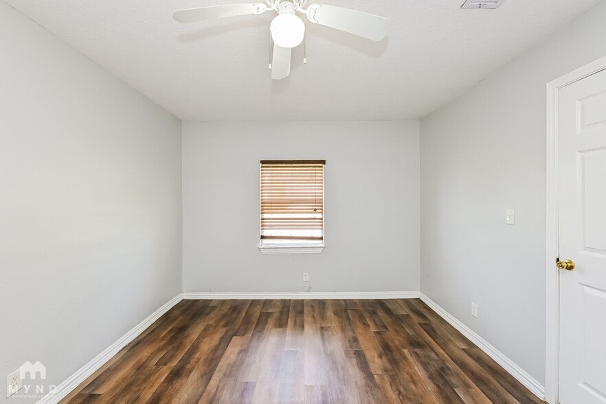 Building Photo - 4418 Tareyton Ln