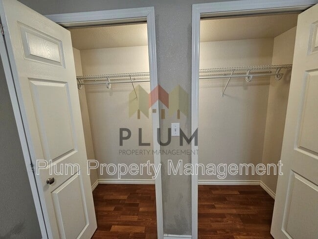 Building Photo - 4571 Potter Park Loop