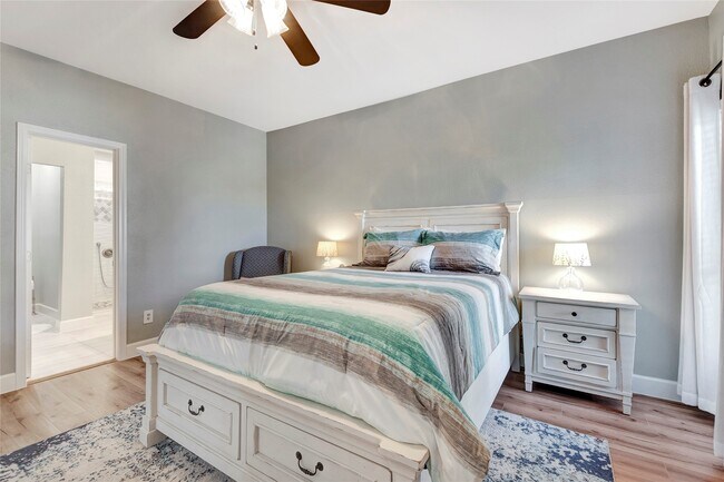 Building Photo - 18809 Egret Bay Blvd