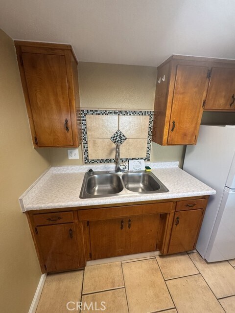 Building Photo - 4151 Melrose St