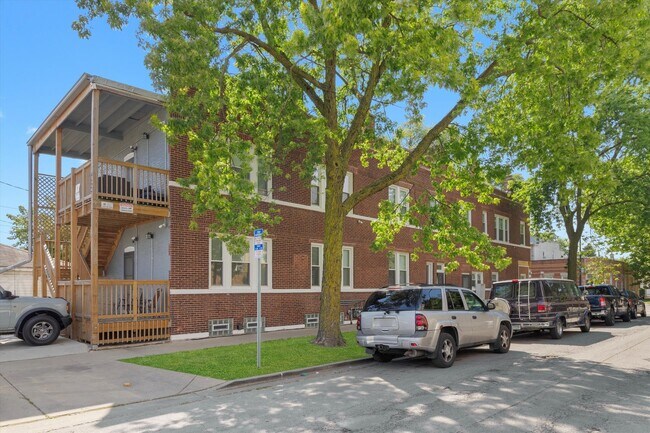 Building Photo - 1301 S 51st Ave