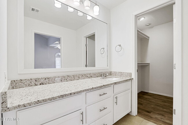 Building Photo - 1742 Pico Alto Dr