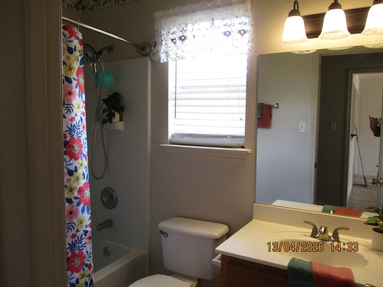 Building Photo - 130 Private Road 4806