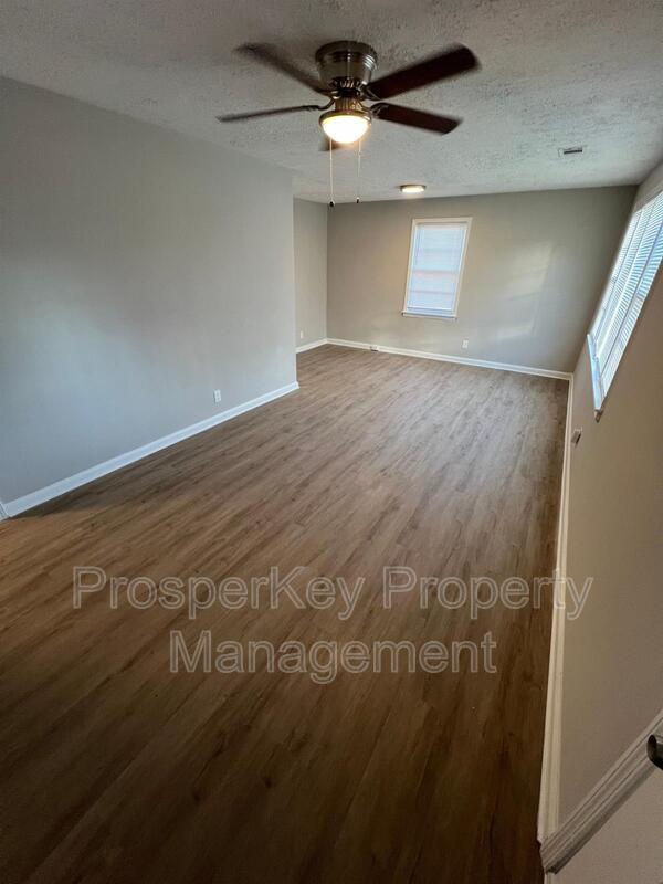 Building Photo - 849 Illges Rd