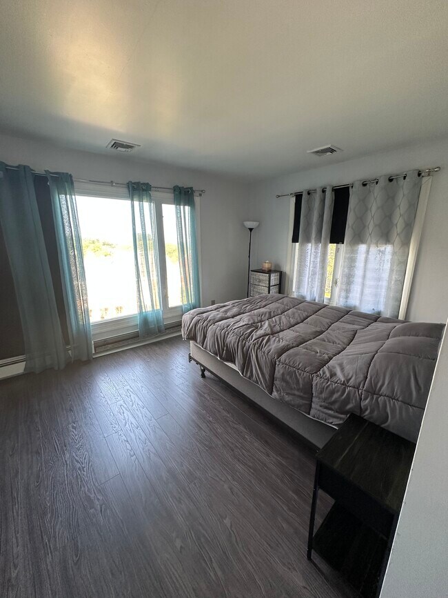 Building Photo - 8 Occident Ave