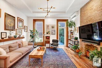 Building Photo - 3 bedroom in BROOKLYN NY 11216