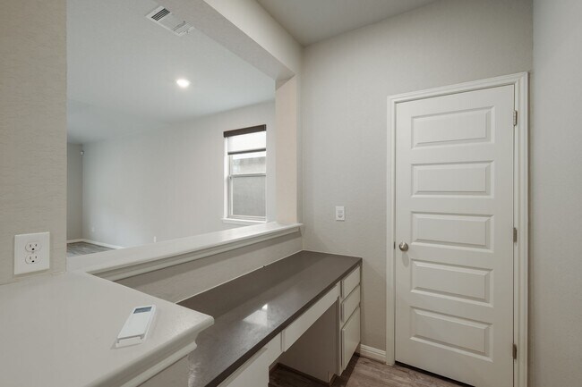 Building Photo - Where Style Meets Function in a Prime Setting