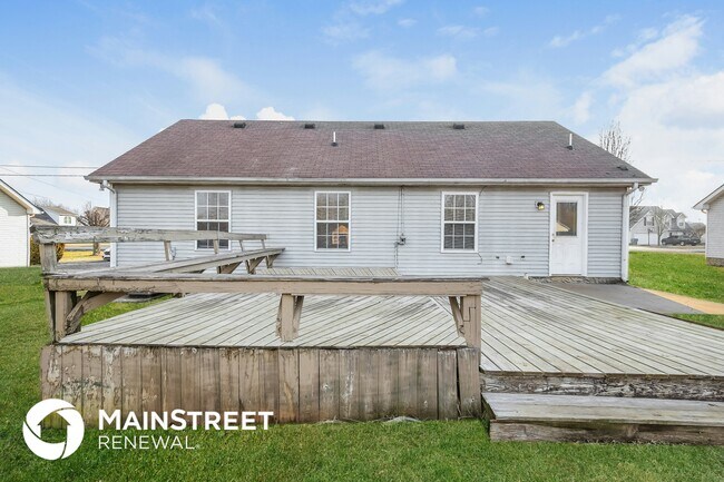 Building Photo - 664 Crescent Rd