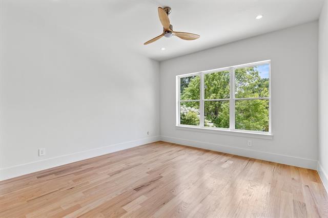 Building Photo - 3820 Beechwood Ln