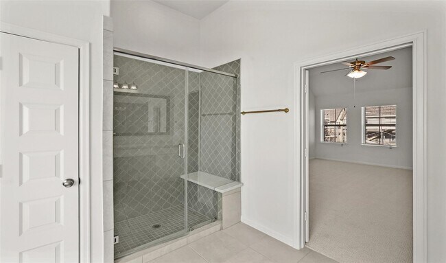 Building Photo - 10609 Centre Green Way