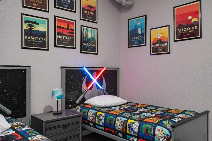 Building Photo - 748 Desert Mountain Ct