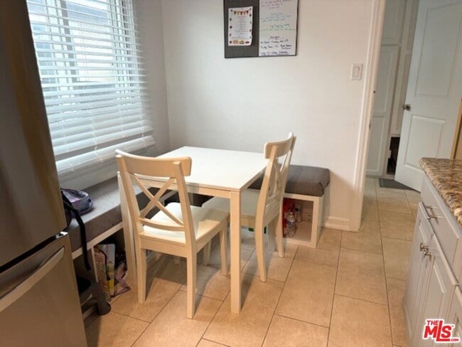 Building Photo - 912 McCarthy Ct