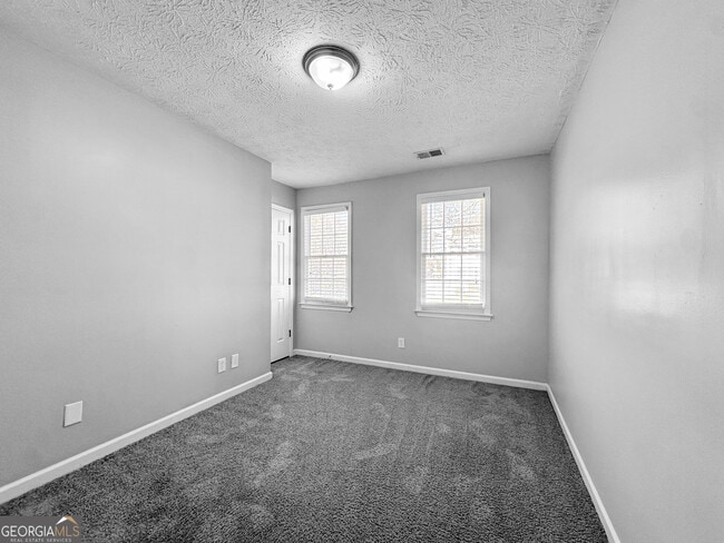 Building Photo - 1890 Tree Brooke Ln