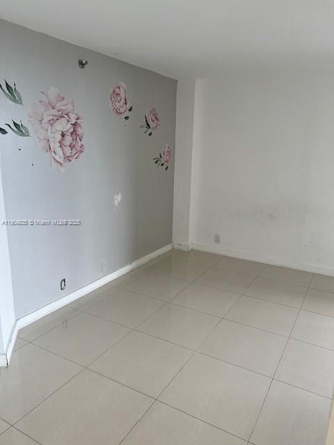 Building Photo - 6767 Collins Ave